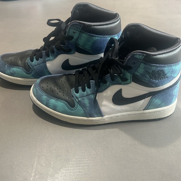 Jordan 1 Retro High Tie Dye Women's Shoes - Picture 7 of 10
